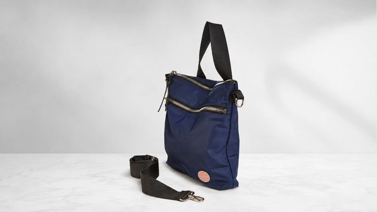 Why a Navy Blue Bag Is the Most Versatile Color for Everyday Carry