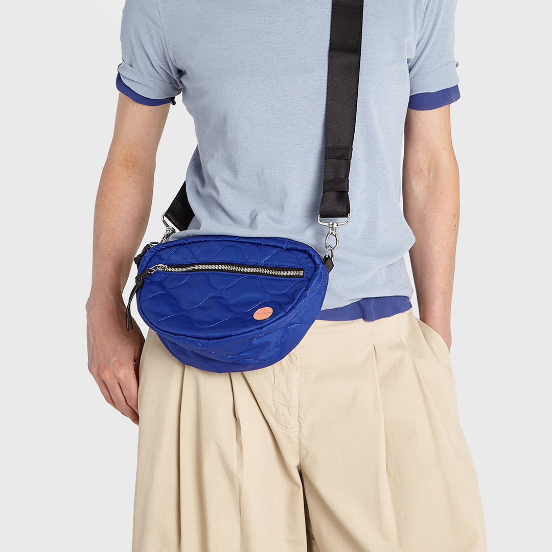 small cruiser - small quilted crossbody