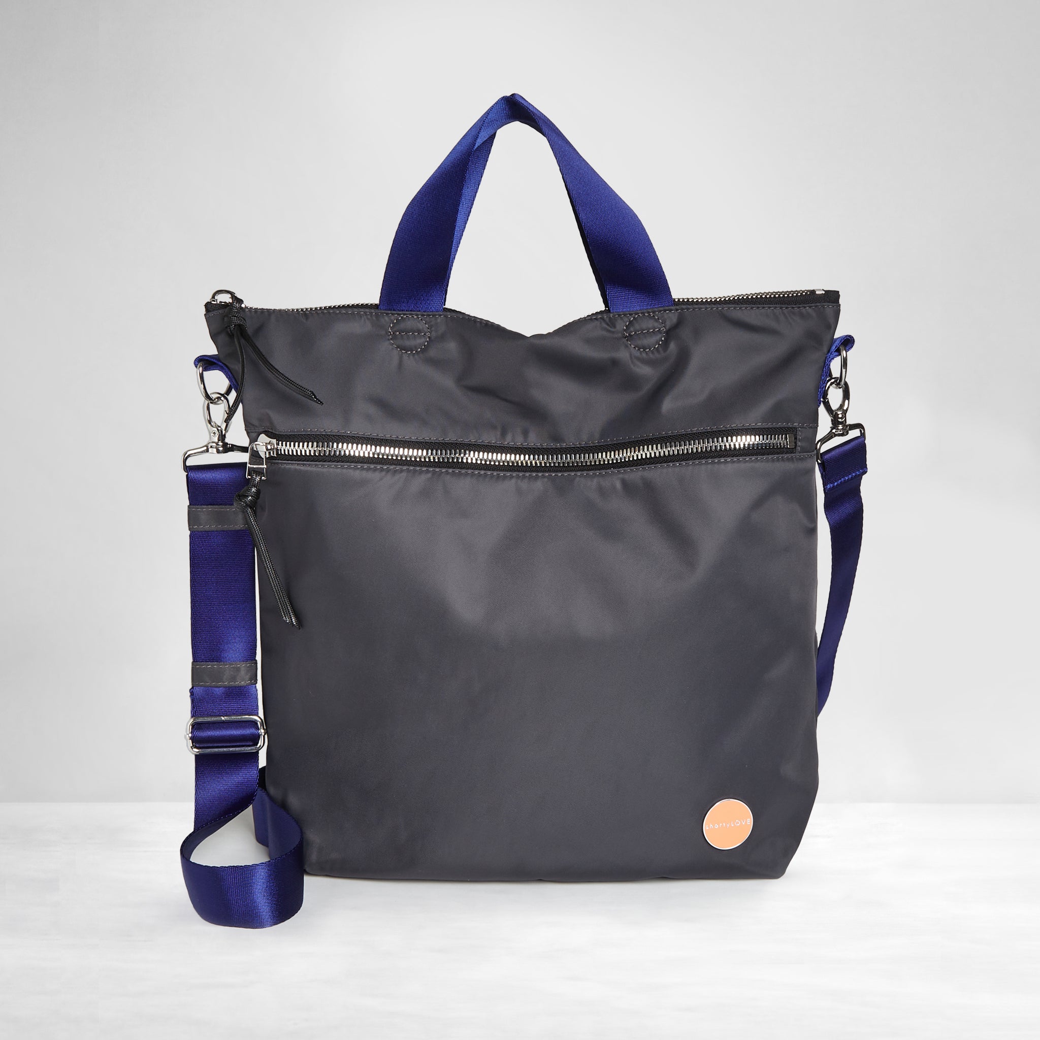 shortyLOVE wonder large crossbody/messenger bag in charcoal; front view against white background.