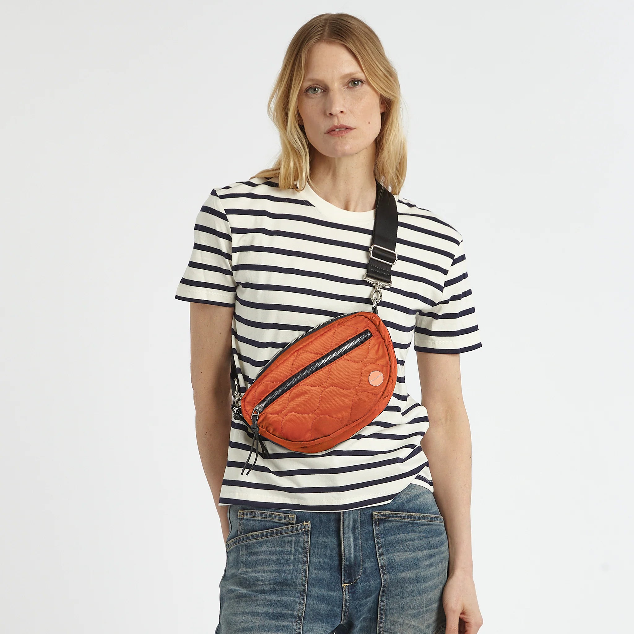 small cruiser - small quilted crossbody