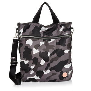 shortyLOVE wonder large crossbody/messenger bag in grey camo; front view against white background.