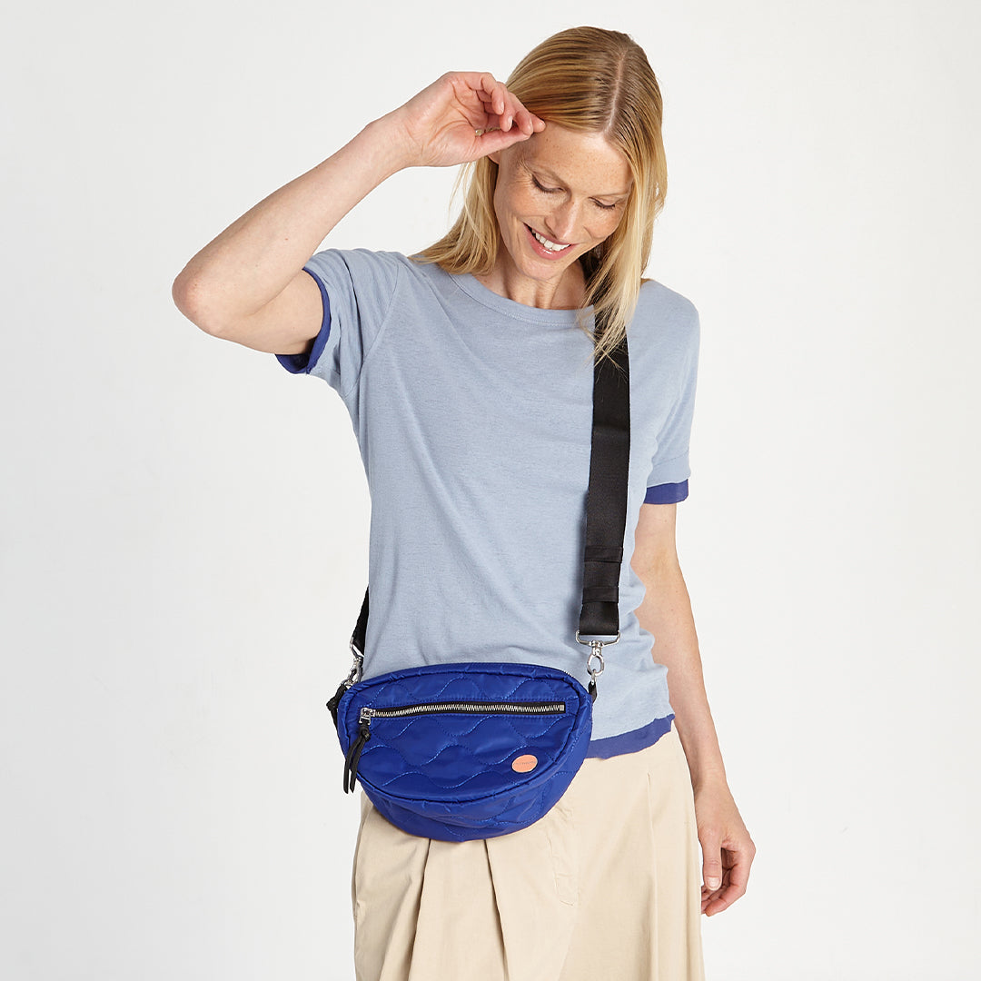 small cruiser - small quilted crossbody