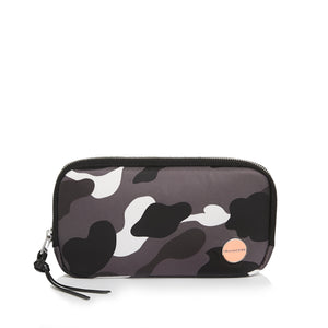 shortyLOVE jetty clutch/wallet in grey camo; front view against white background.