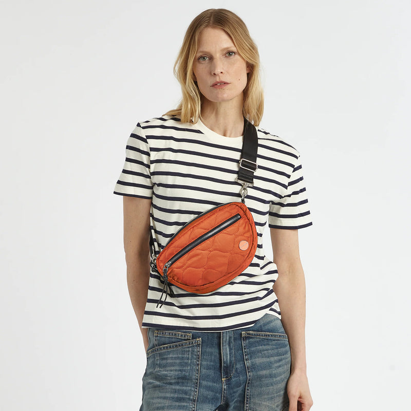 small cruiser - small quilted crossbody