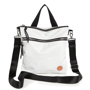 shortyLOVE amuse medium sized crossbody bag in white; front view against white background.
