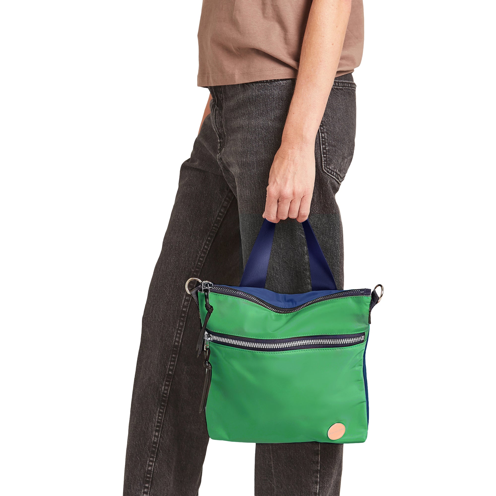 amuse - medium crossbody bag