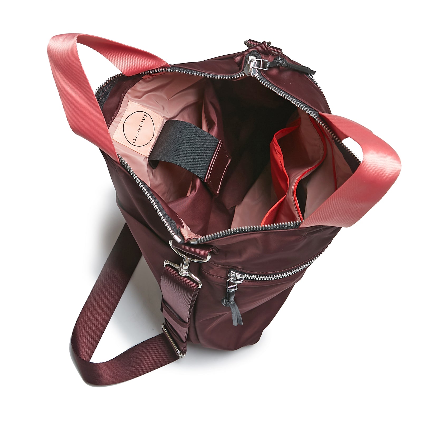 shortyLOVE wonder large crossbody/messenger bag in burgundy; front view against white background.