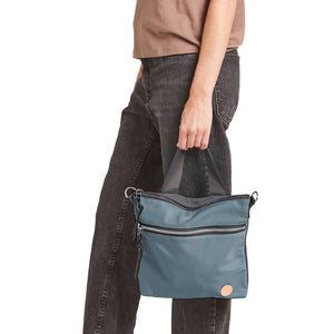 amuse - medium crossbody bag